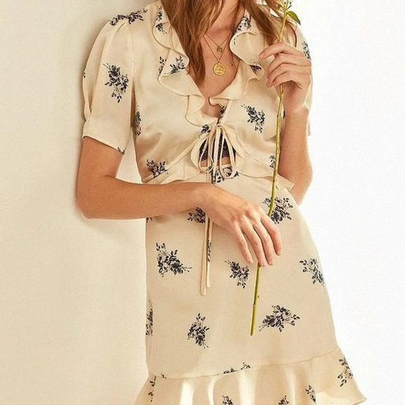 Astr Dresses & Skirts - ASTR the Label dress. Size XS.